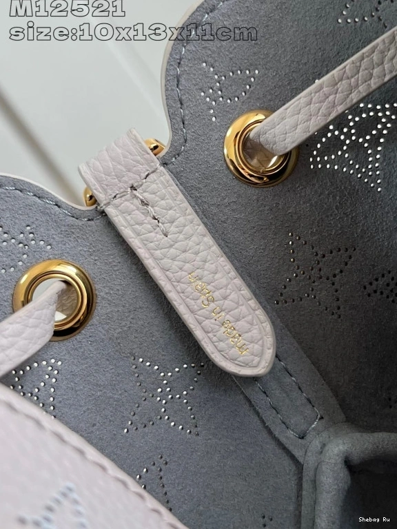 Vuitton Pico Louis Bella 0820
